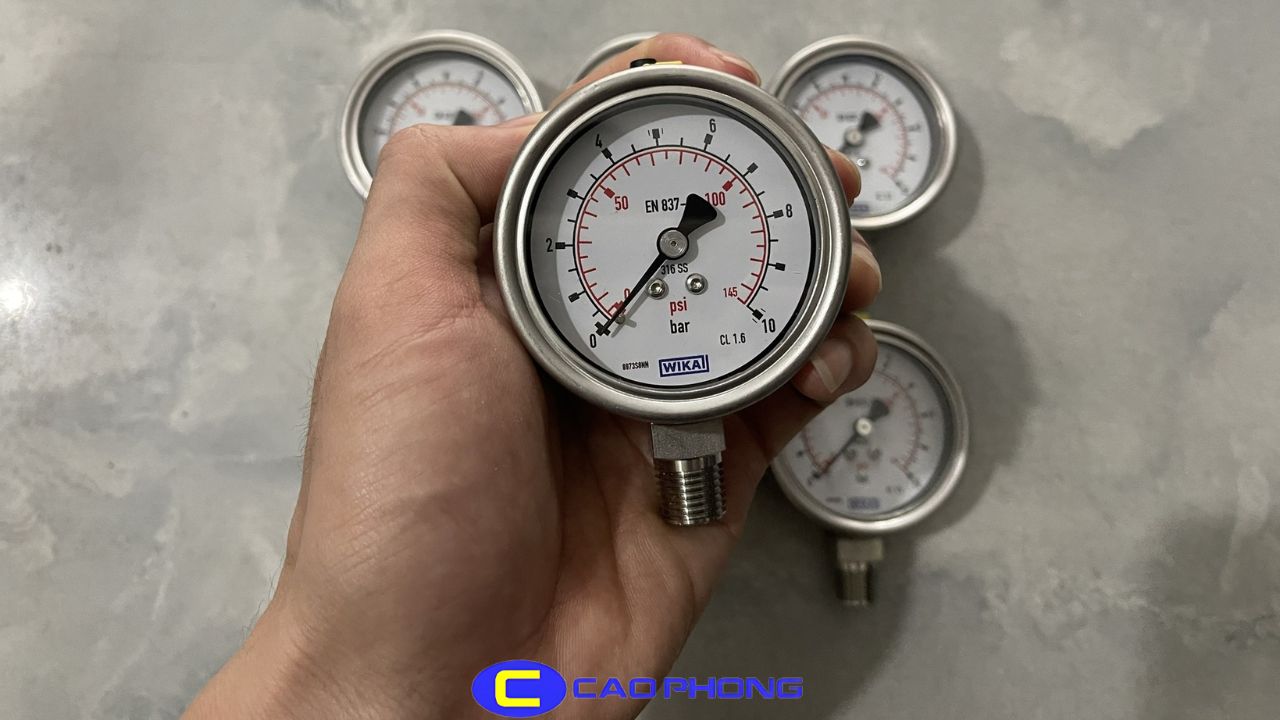 Cấu tạo đồng hồ WIKA 232.50 kết hợp với khả năng đo áp suất lên đến 1.600 bar