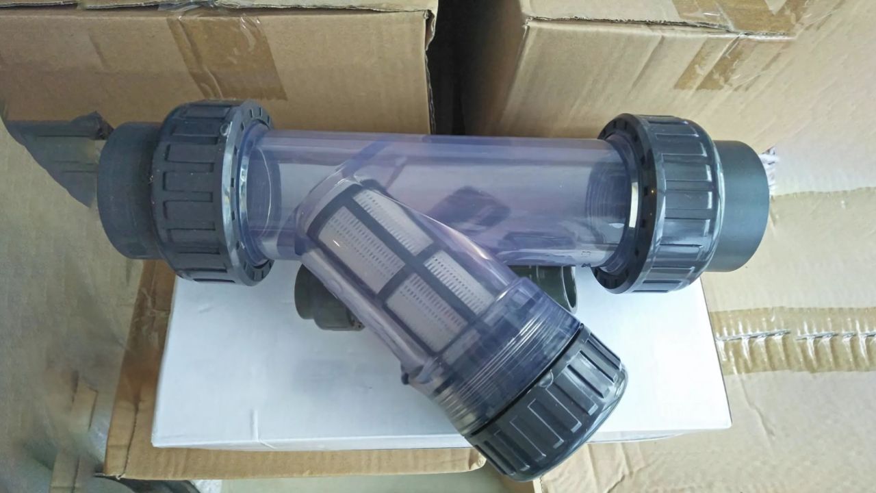 Giải pháp lọc rác hiệu quả cho hệ thống nước sạch và nước thải nhờ thiết kế chắc chắn từ nhựa PVC bền bỉ