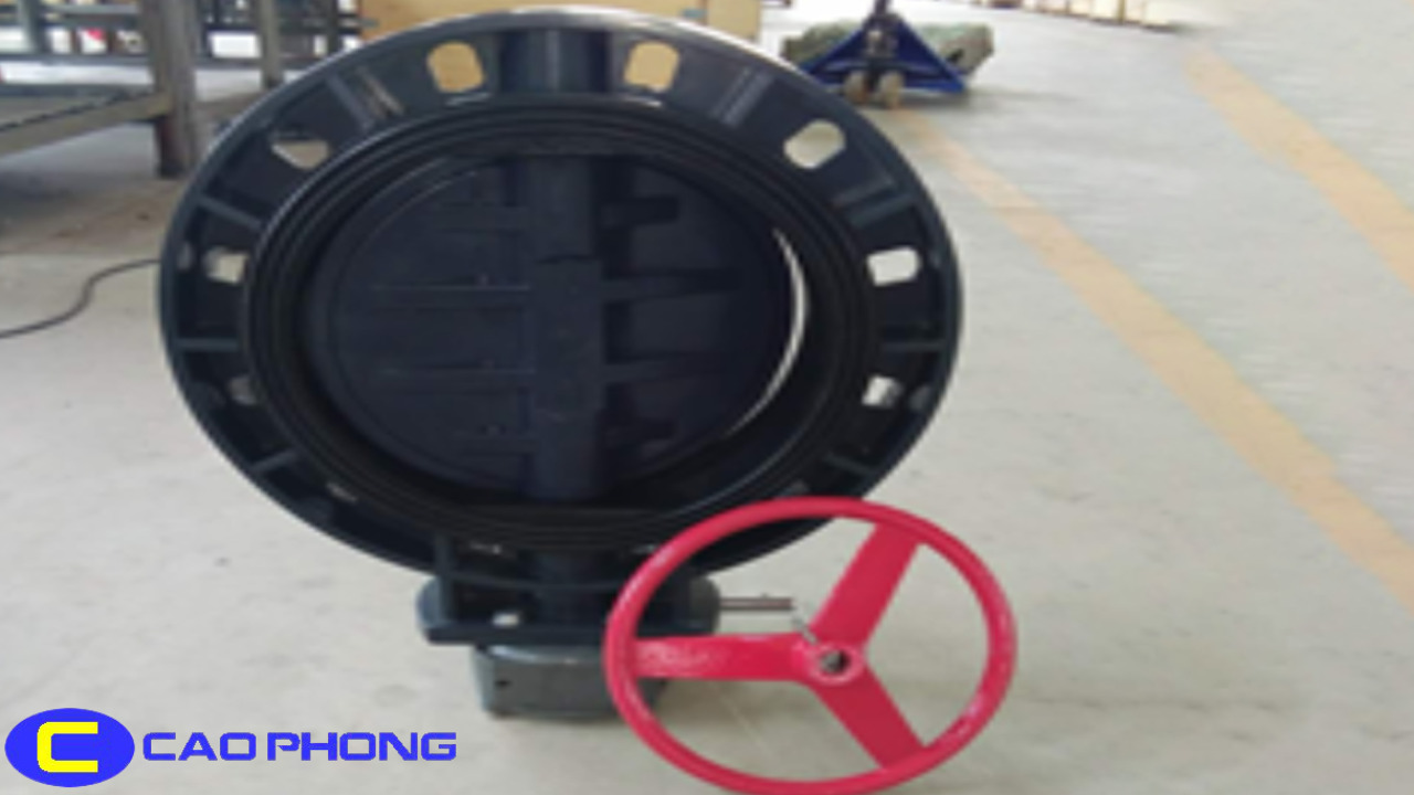 Van bướm nhựa tay quay PVC FINMAX là lựa chọn tối ưu cho hệ thống dẫn hóa chất và nước thải