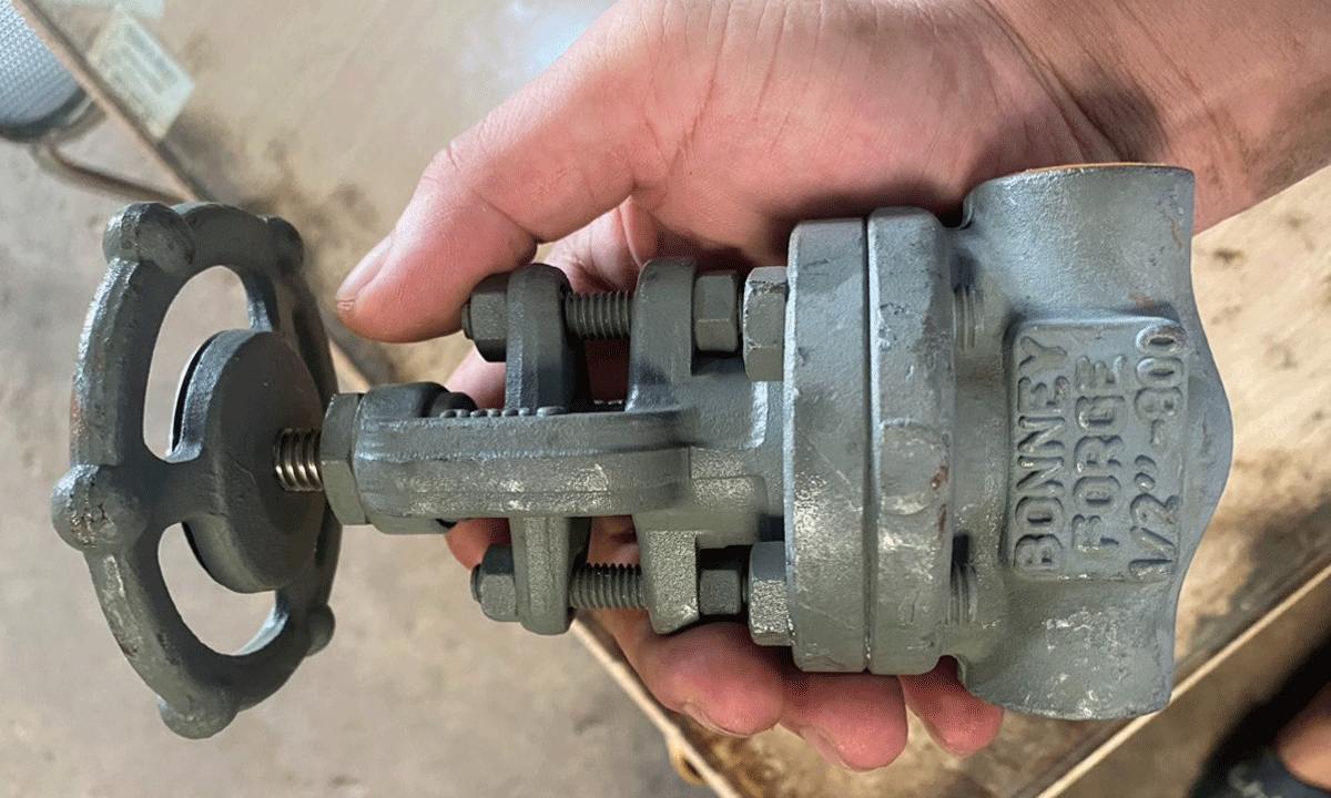 Van Cầu Thép Rèn Bonney Forge Nối Ren Class 800 được ưa chuộng trong ngành lọc dầu và hóa chất