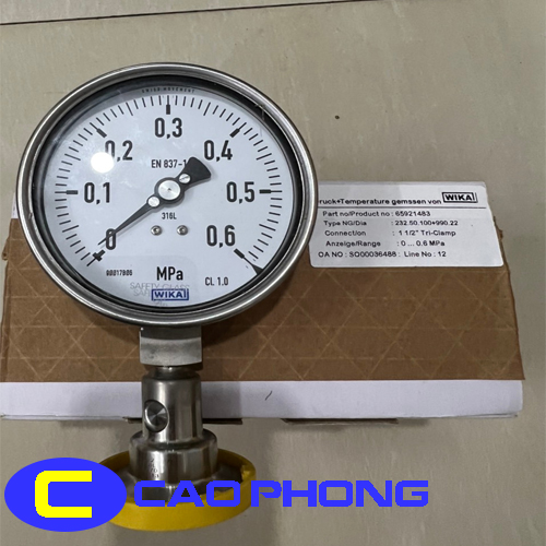 Cận cảnh đồng hồ đo áp suất màng WIKA 990.22 dùng cho lưu chất ăn mòn