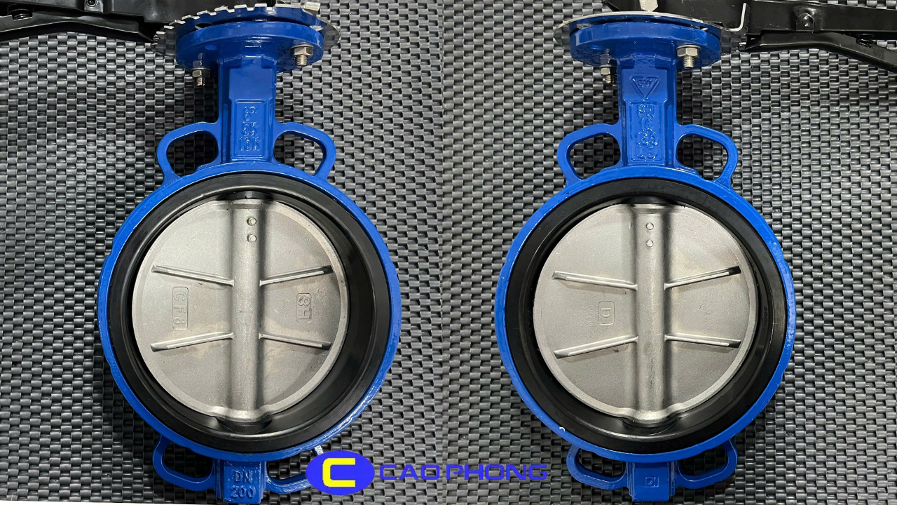 Cận cảnh van bướm gang tay gạt DN200 (Phi 220) Samwoo tại Cao Phong